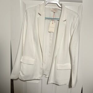 NWT - Skies Are Blue - White Blazer